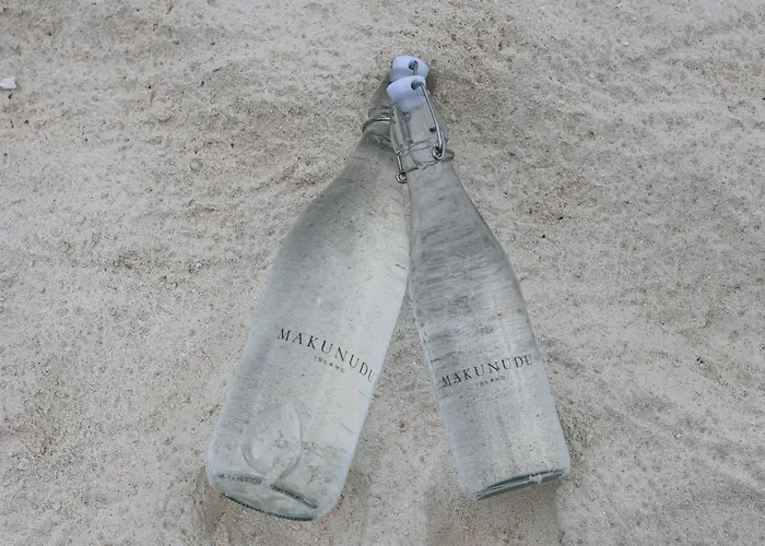 Makunudu Island- An Intimate Hideaway