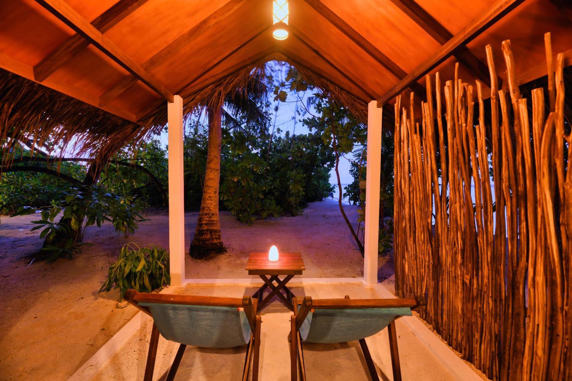 Makunudu Island- An Intimate Hideaway Complex