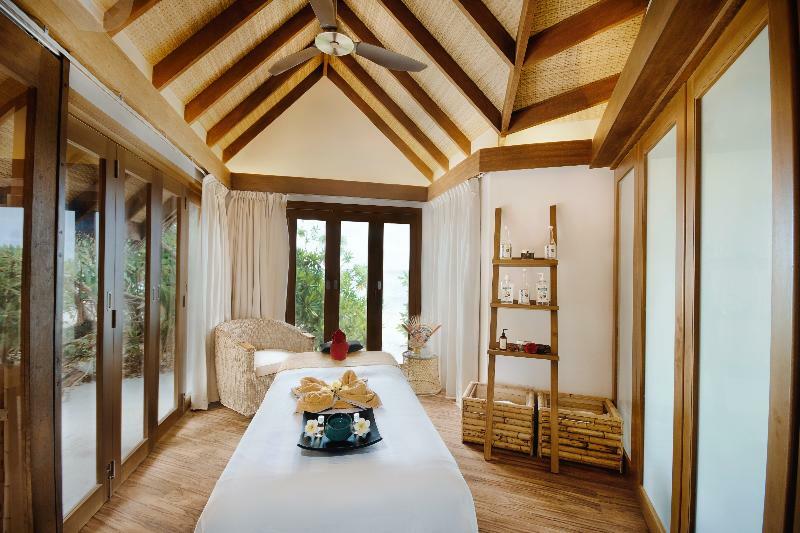 Makunudu Island- An Intimate Hideaway Complex